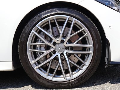 صورة 4 لـ 2024 Mercedes-BENZ C-CLASS AMG