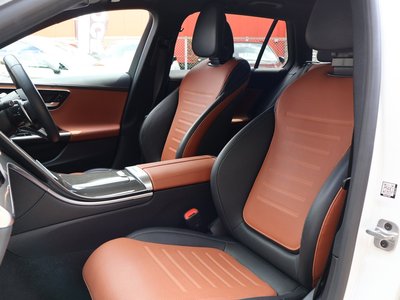 صورة 3 لـ 2024 Mercedes-BENZ C-CLASS AMG