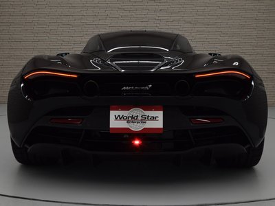 MCLAREN 720S - 8