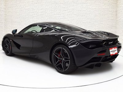 MCLAREN 720S - 2