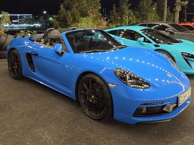 PORSCHE 718 BOXSTER