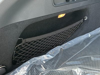 MERCEDES-BENZ GLC - 10