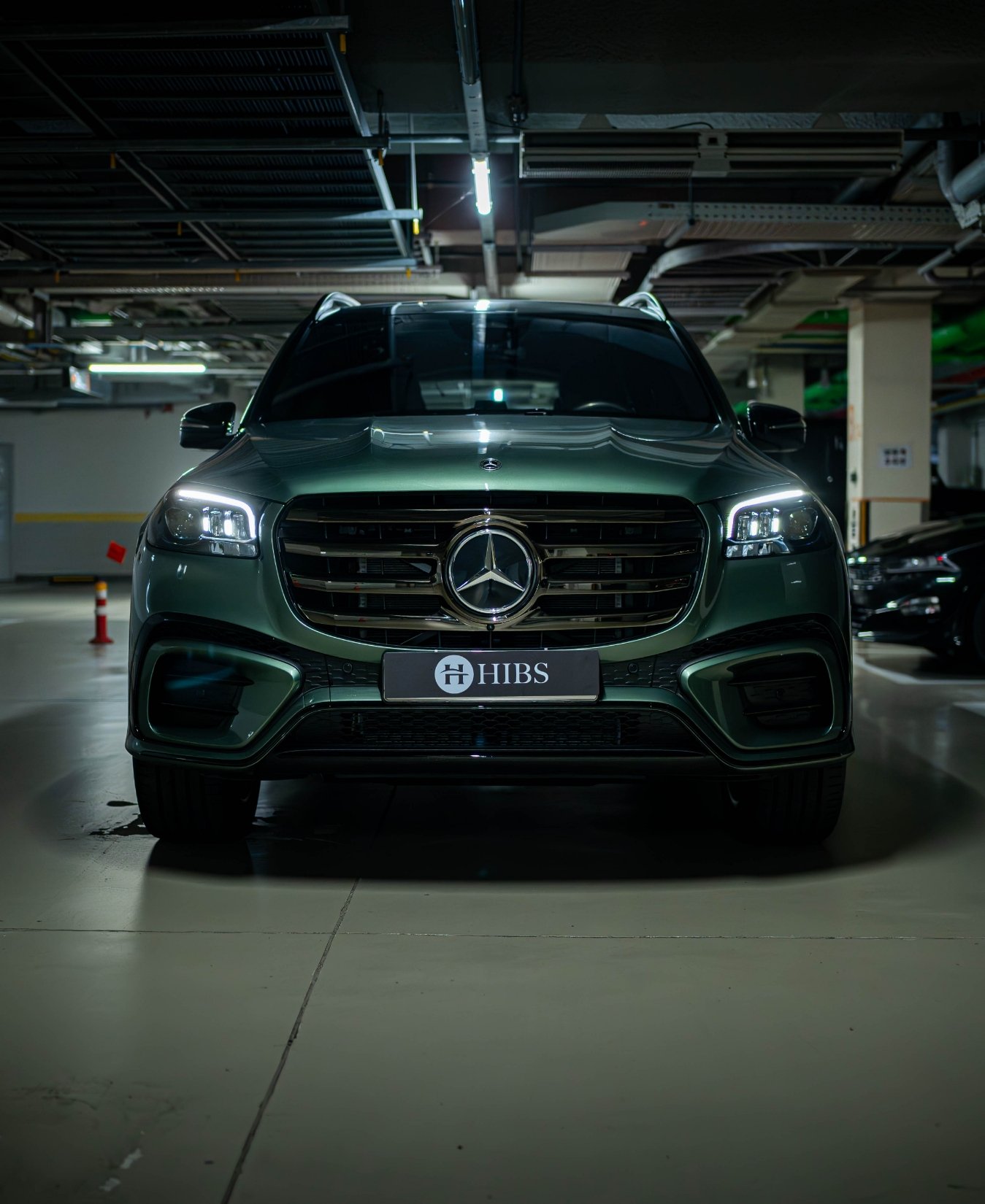 MERCEDES-BENZ GLS - View 1