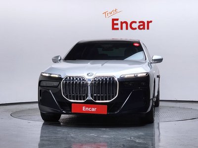 BMW 7 SERIES - 2