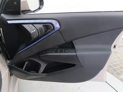 صورة مصغرة 47 لـ 2025 BMW X3