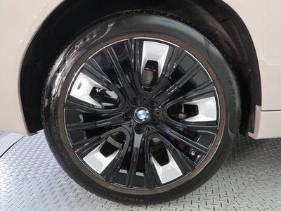 صورة مصغرة 48 لـ 2025 BMW X3