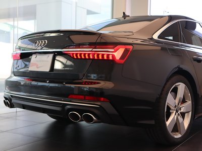 AUDI S6 - 9