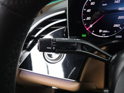 2025 Mercedes-BENZ E-CLASS — миниатюра 28