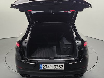 2022 Porsche CAYENNE 缩略图 20