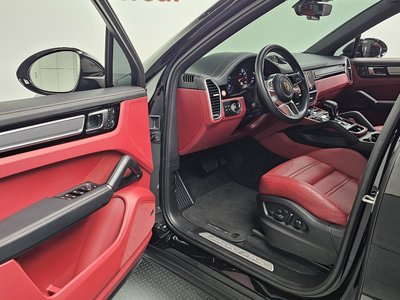 2022 Porsche CAYENNE 照片 10