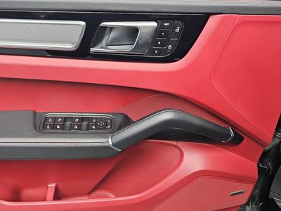2022 Porsche CAYENNE 缩略图 19