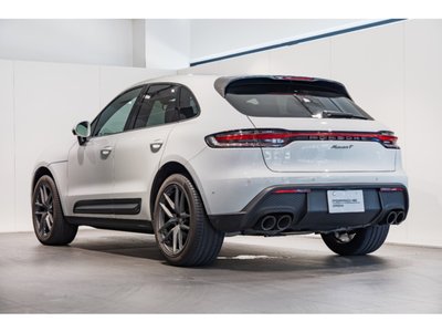 صورة 2 لـ 2024 Porsche MACAN