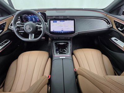 2025 Mercedes-BENZ E-CLASS 照片 5
