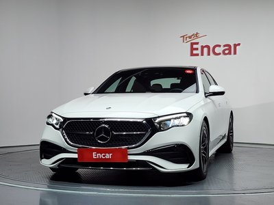 2025 Mercedes-BENZ E-CLASS 照片 2