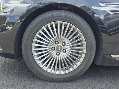 2020 Genesis G90 缩略图 24