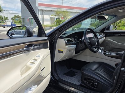 2020 Genesis G90 缩略图 13