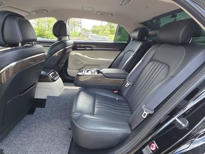 2020 Genesis G90 缩略图 18