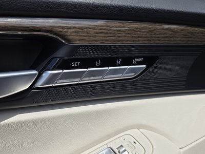 2020 Genesis G90 缩略图 30