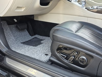 2020 Genesis G90 缩略图 23