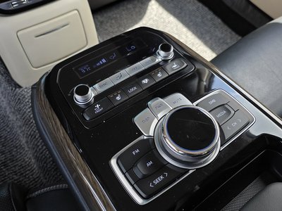 2020 Genesis G90 缩略图 25