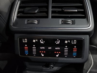 صورة مصغرة 32 لـ 2021 AUDI A6