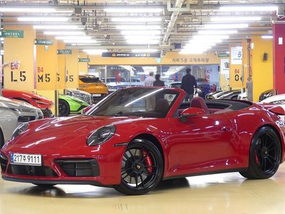 PORSCHE 911 - 5