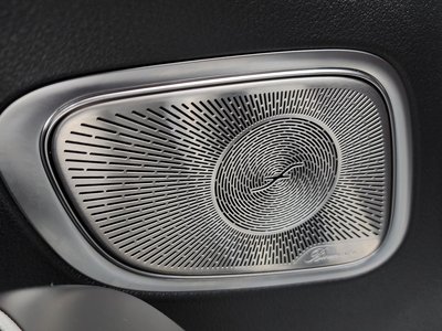 2024 Mercedes-BENZ GLC — миниатюра 34
