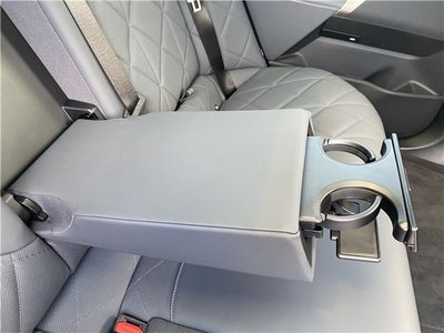 2023 BMW IX — миниатюра 18