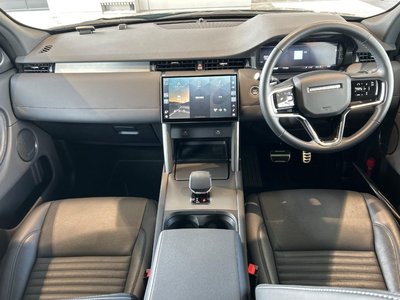 2024 LAND Rover DISCOVERY SPORT photo 2