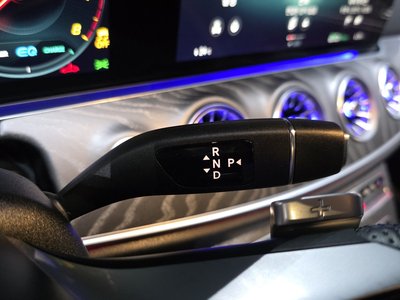 MERCEDES-BENZ CLS - 9