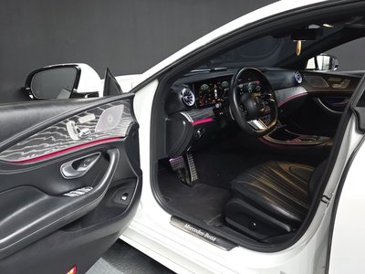 MERCEDES-BENZ CLS - 10