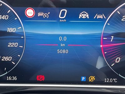 MERCEDES-BENZ E-CLASS - 5