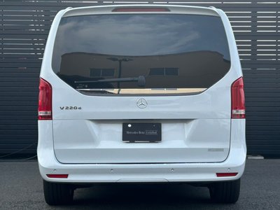 2023 Mercedes-BENZ V-CLASS photo 4