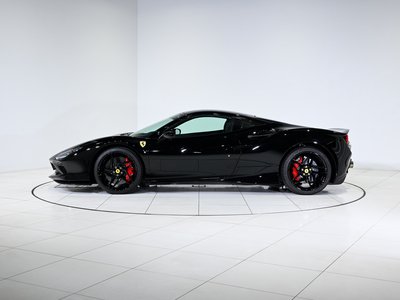 صورة 8 لـ 2020 Ferrari F8 TRIBUTO