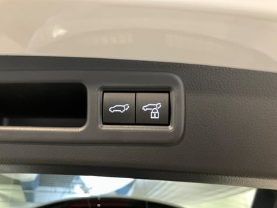 صورة مصغرة 18 لـ 2024 Lexus RX