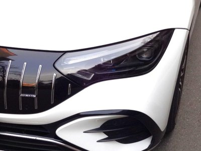 MERCEDES-BENZ EQE AMG - 3