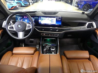 BMW X7 - 7