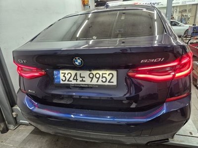 BMW 6 SERIES GT - 2