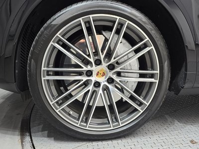 PORSCHE CAYENNE - 6