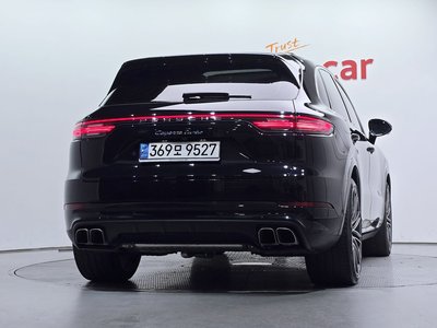 PORSCHE CAYENNE - 3