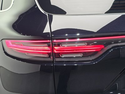 PORSCHE CAYENNE - 10