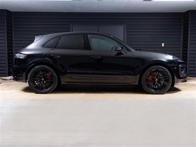 PORSCHE MACAN - 2