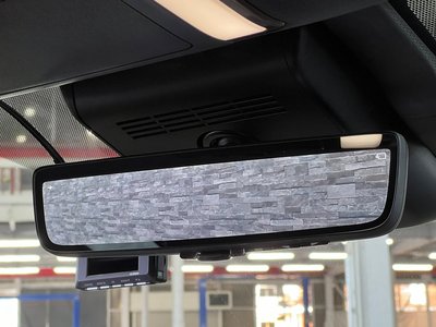 TOYOTA VELLFIRE - 10