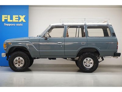 TOYOTA LAND CRUISER - 5