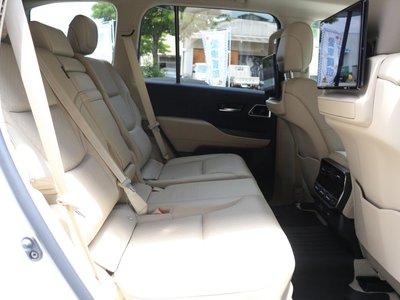 2025 Toyota LAND CRUISER 300 缩略图 50
