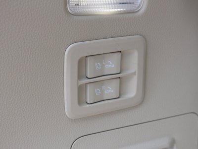 2025 Toyota LAND CRUISER 300 缩略图 47