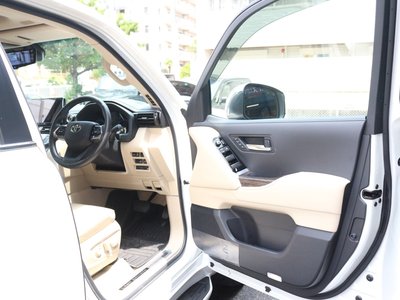 2025 Toyota LAND CRUISER 300 缩略图 53