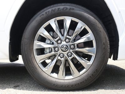 2025 Toyota LAND CRUISER 300 缩略图 23
