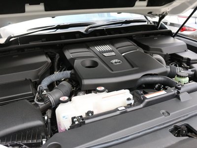 2025 Toyota LAND CRUISER 300 缩略图 20