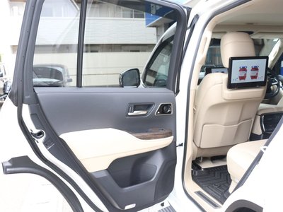 2025 Toyota LAND CRUISER 300 缩略图 54